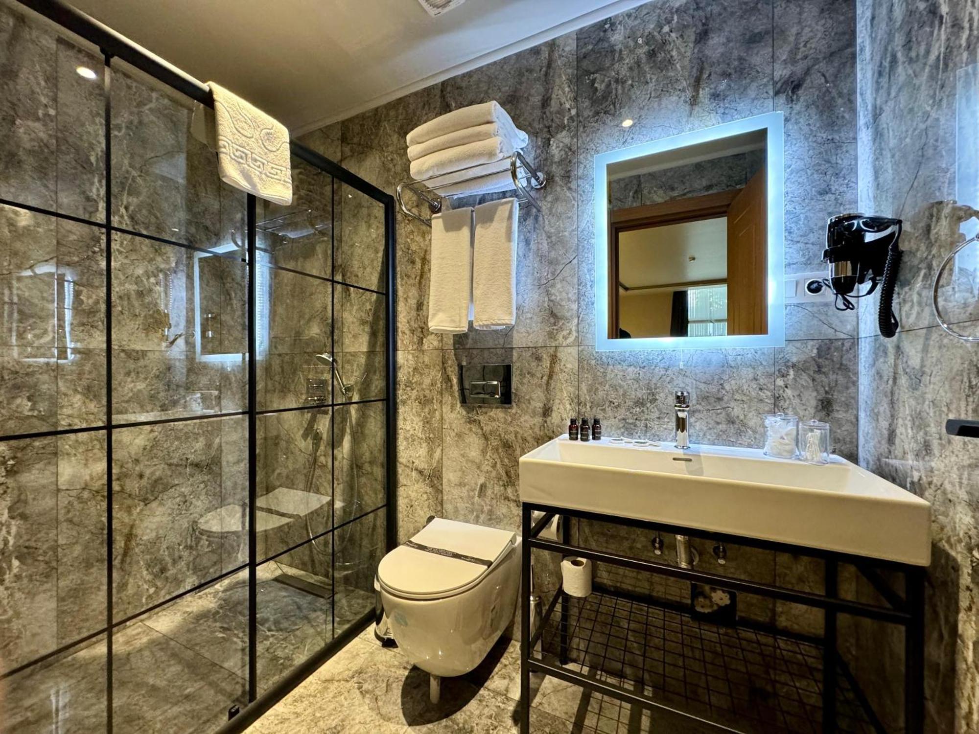 Weingart Suites Hotel Стамбул Екстер'єр фото